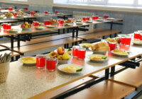 Из школьных столовых исчезнет вредная еда